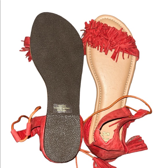 Sandals - Picture 2 of 2